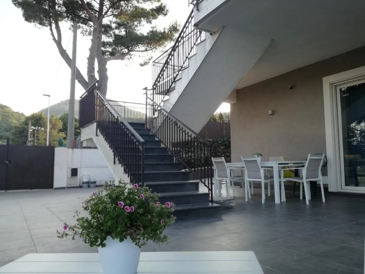 Casa Di Sara Villa Zafferana Etnea Italien