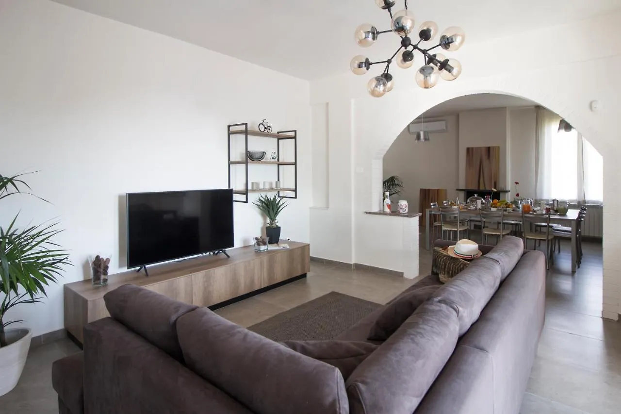 Casa Di Sara Βίλα Zafferana Etnea Ιταλία